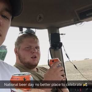 Meet your Posher, Dylan